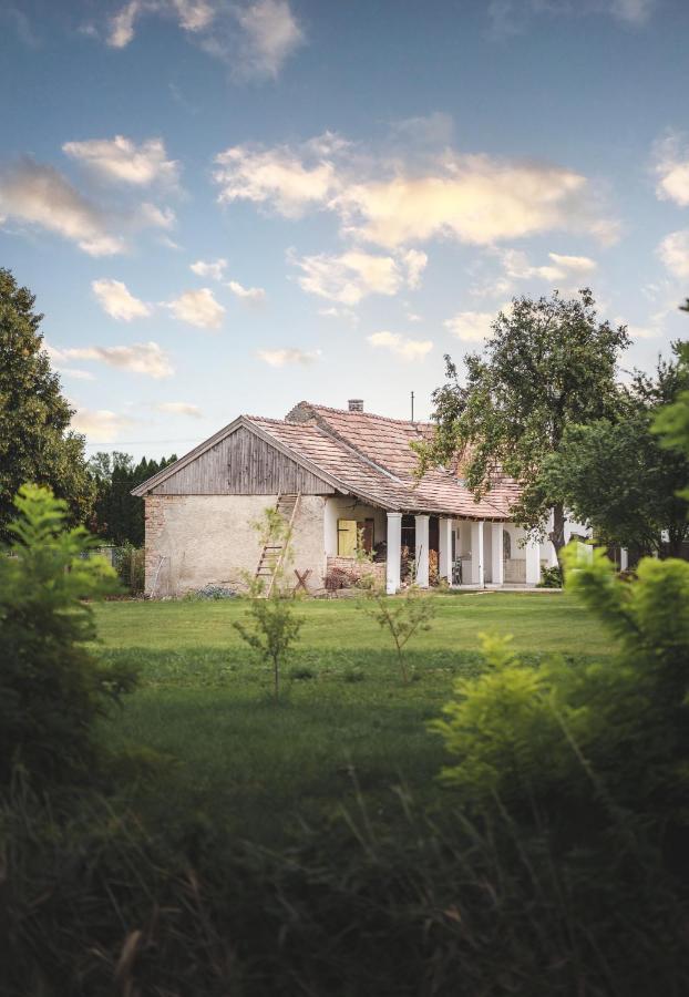 Nalunk, Videken - Cottage 54 Asvanyraro Exterior foto